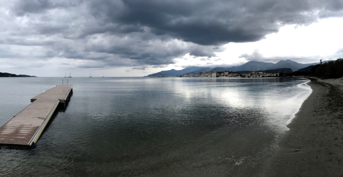 La photo du jour : à Saint Florent avant l’orage 