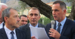 L'accord Pè a Corsica : Un paese da fà. L'accord Pè a Corsica : Un paese da fà.