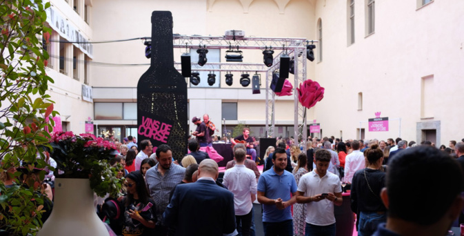 La cour du Palais des Gouverneurs accueille la Nuit du Millésime La cour du Palais des Gouverneurs accueille la Nuit du Millésime