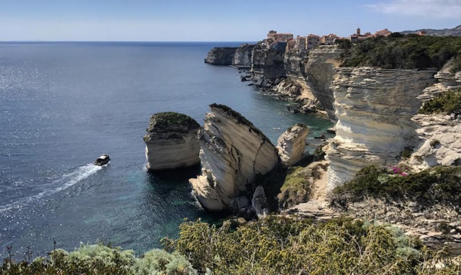 La photo du jour : Les falaises de Bonifacio La photo du jour : Les falaises de Bonifacio