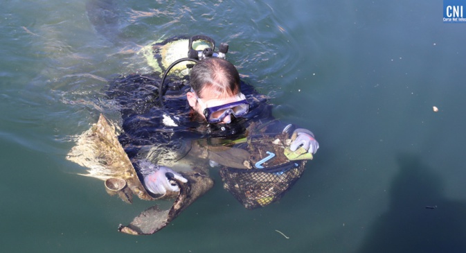 Premier nettoyage du Port Tino-Rossi : les bénévoles font le point en marge d’une opération de plus grande envergure Premier nettoyage du Port Tino-Rossi : les bénévoles font le point en marge d’une opération de plus grande envergure