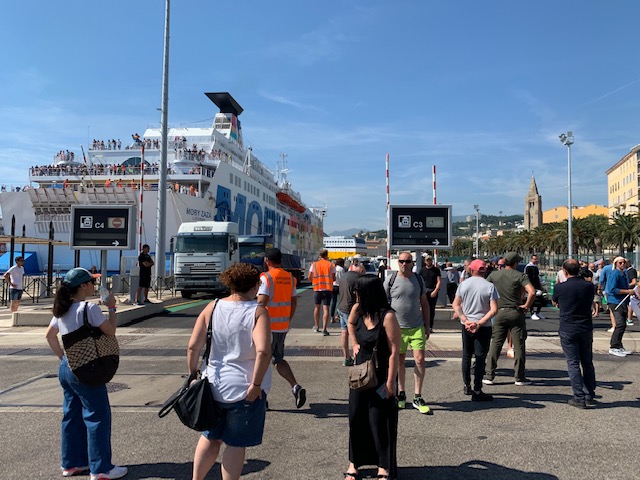 VIDEO - Port de Bastia : L'atmosphère se détend
