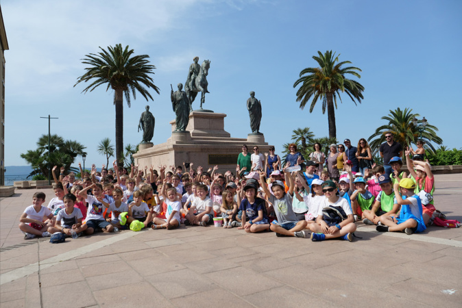 Napoland, l’histoire ajaccienne pour les grands et les petits Napoland, l’histoire ajaccienne pour les grands et les petits