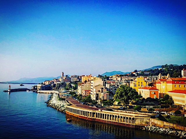 (Stéphanie Azzopardi)