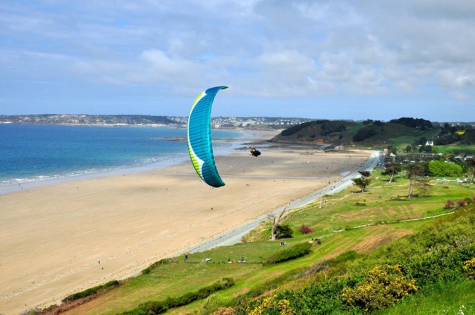 Aires marines protégées françaises : les sports de nature au cœur d’un programme de recherche de l’Université de Corse et du CNRS Aires marines protégées françaises : les sports de nature au cœur d’un programme de recherche de l’Université de Corse et du CNRS