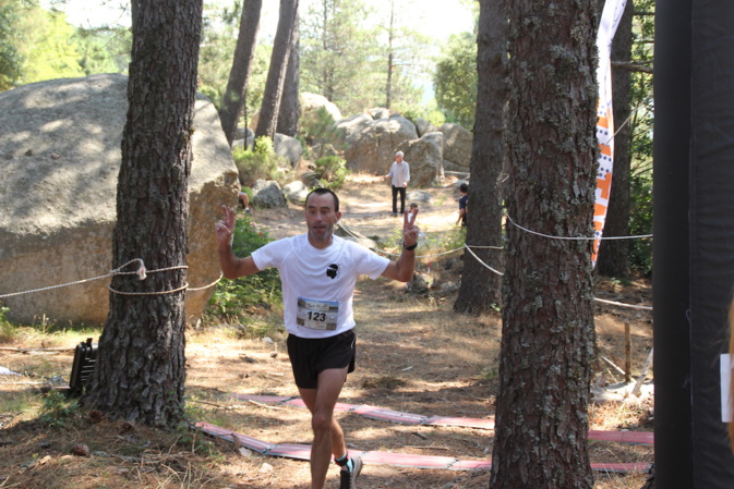 Eric Goncalves victorieux sur la 10 kilomètres Eric Goncalves victorieux sur la 10 kilomètres