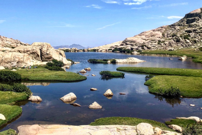 La photo du jour : le superbe lac de l'Oriente