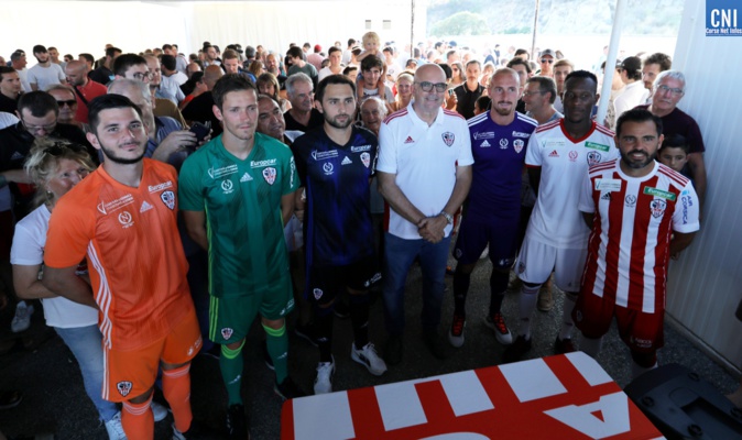 Ajaccio : la famille acéiste réunie autour de son nouveau président Ajaccio : la famille acéiste réunie autour de son nouveau président
