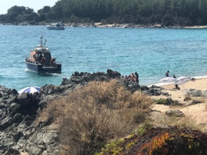 Vague de coups de chaleur sur la plage d’Olmeto. La SNSM et les pompiers secourent plusieurs enfants Vague de coups de chaleur sur la plage d’Olmeto. La SNSM et les pompiers secourent plusieurs enfants