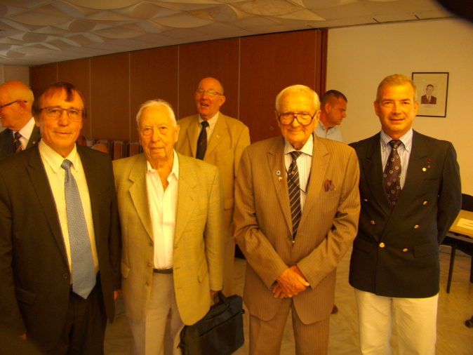 Parmi 4 candidats, le colonel Dominique Orsetti (à l'extrême droite de la photo) a été elu vice-président de la commission Mémoire