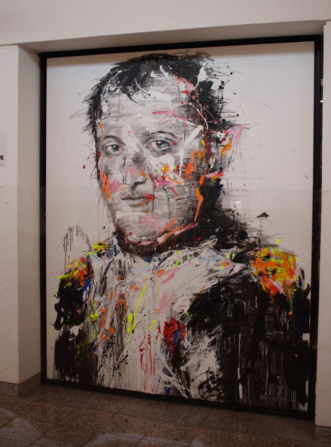 Portrait de Napoléon réalisé pour l'occasion par l'artiste peintre Hom N'Guyen