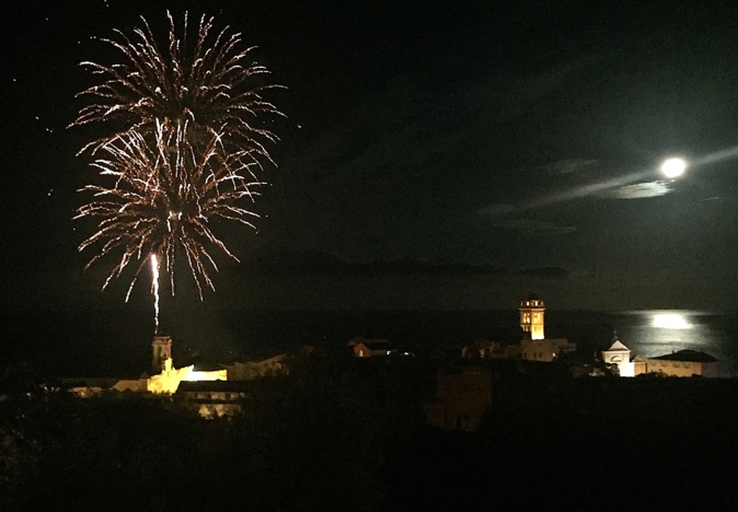 En images : le feu d'artifice de Bastia En images : le feu d'artifice de Bastia