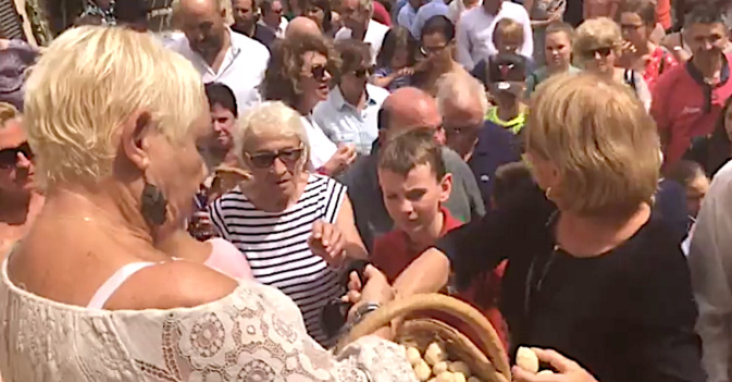 VIDEO - Nova ghjesgia per San Roccu in Ociglioni VIDEO - Nova ghjesgia per San Roccu in Ociglioni