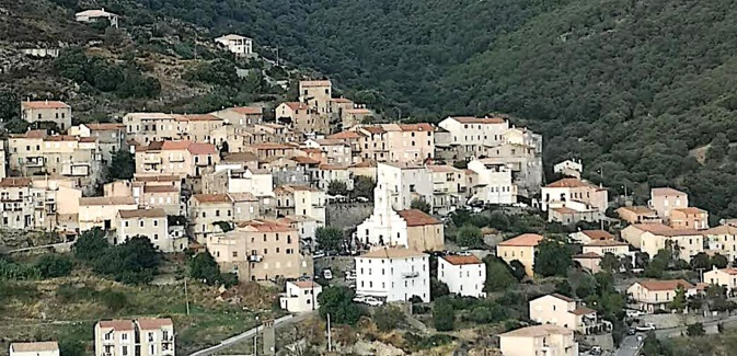 La photo du jour : Petralba dans la Pieve du Canale La photo du jour : Petralba dans la Pieve du Canale