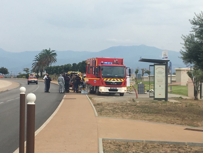 Les secours sont sur place (Photo Michel Luccioni)