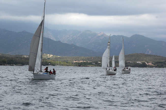 Pétanque, ball-trap et voile au menu dans l'extrême sud Pétanque, ball-trap et voile au menu dans l'extrême sud