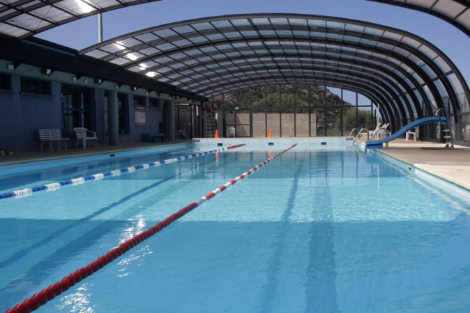 La structure mobile en alu et polycarbonate est unique en Corse La structure mobile en alu et polycarbonate est unique en Corse