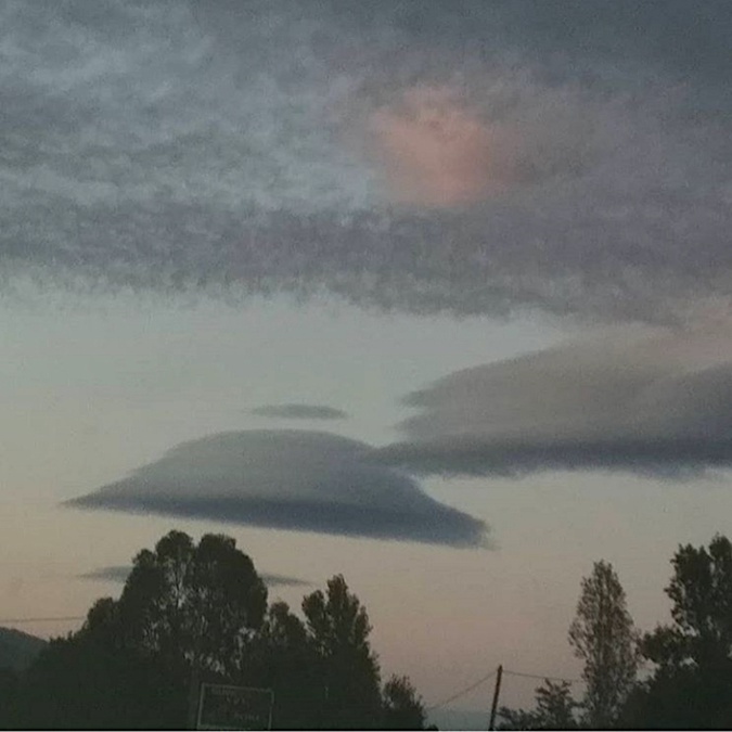 Au-dessus de Biguglia ( Patrick Eidel Giudicelli) Au-dessus de Biguglia ( Patrick Eidel Giudicelli)