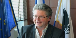 Georges Mela, maire de Portivechju. Georges Mela, maire de Portivechju.