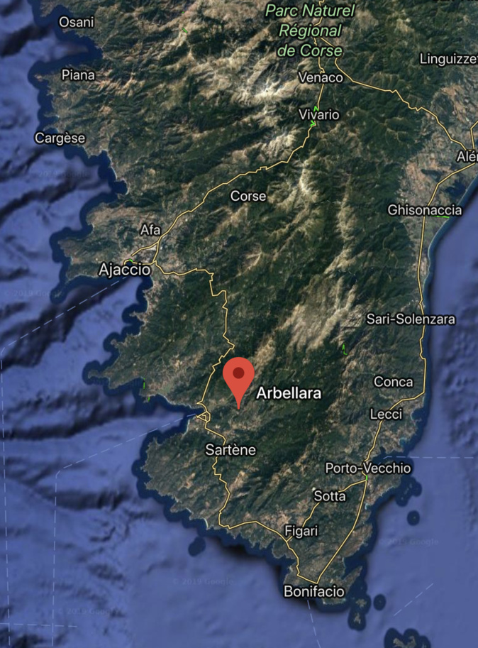 Le village d'Arbellara privé d'électricité suite à l'incendie de trois transformateurs Le village d'Arbellara privé d'électricité suite à l'incendie de trois transformateurs