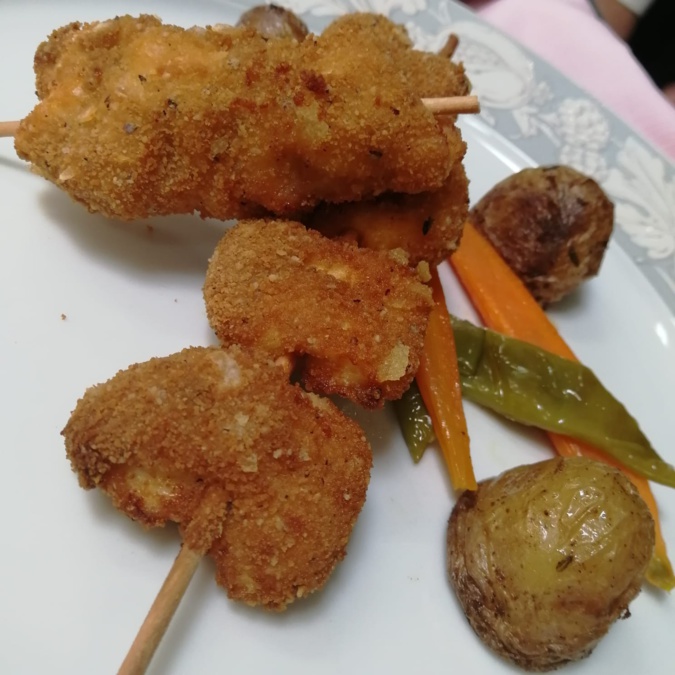 A Table ! Les nuggets de poulet à la noisette du lycée Finosello A Table ! Les nuggets de poulet à la noisette du lycée Finosello