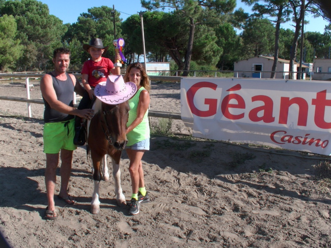 Stéphane Raverdy, Angy et Jessie et Josiane Filippi Stéphane Raverdy, Angy et Jessie et Josiane Filippi