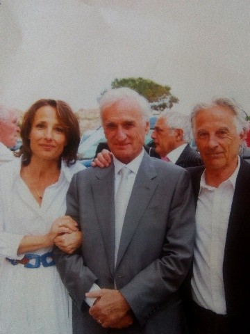 Mariage avec Caroline à l'Ile-Rousse en 2010 avec à droite son ami Angelo Allegrini
