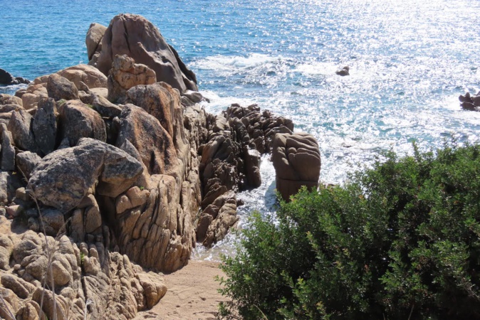 La photo du jour : la magnifique crique d'Abbartello La photo du jour : la magnifique crique d'Abbartello