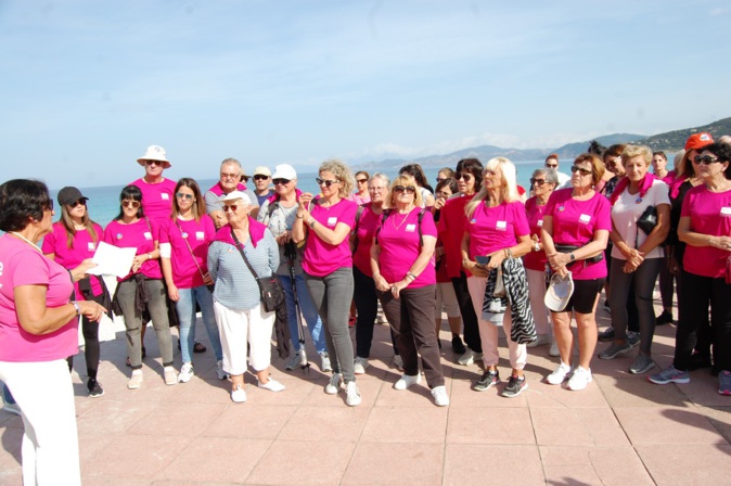 Tous en rose à l'Ile-Rousse pour la Marche de l'espoir Tous en rose à l'Ile-Rousse pour la Marche de l'espoir