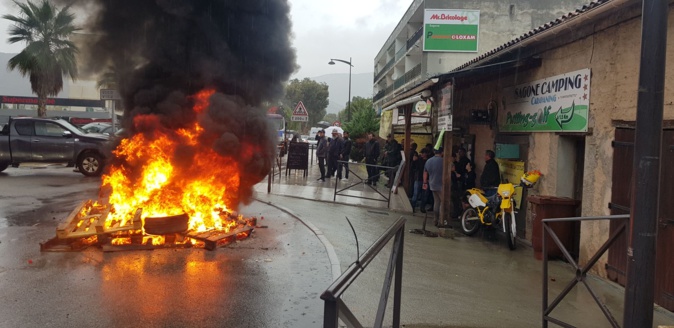 A Sagone, des barrages filtrants pour protester. A Sagone, des barrages filtrants pour protester.