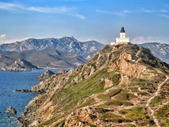 Photo @johnsmotors Photo @johnsmotors