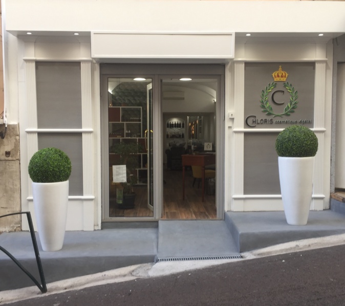 Chloris, le cosmétique végétal, naturellement corse Chloris, le cosmétique végétal, naturellement corse