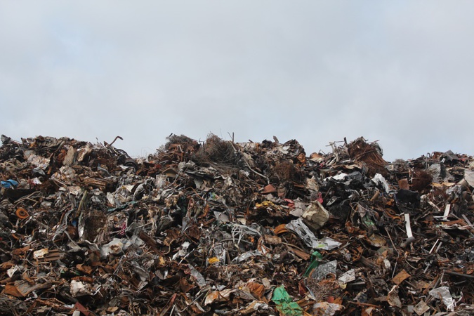 Crise des déchets : le PNC à coté du Collectif Valincu Lindu