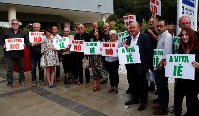 Les premières réunions du « Cullettivu Maffia Nò, a Vita Iè » cette semaine à Bastia et Calvi Les premières réunions du « Cullettivu Maffia Nò, a Vita Iè » cette semaine à Bastia et Calvi