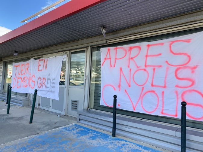 Depuis presque 15 jours le centre de courrier Bastia Cap est en grève.