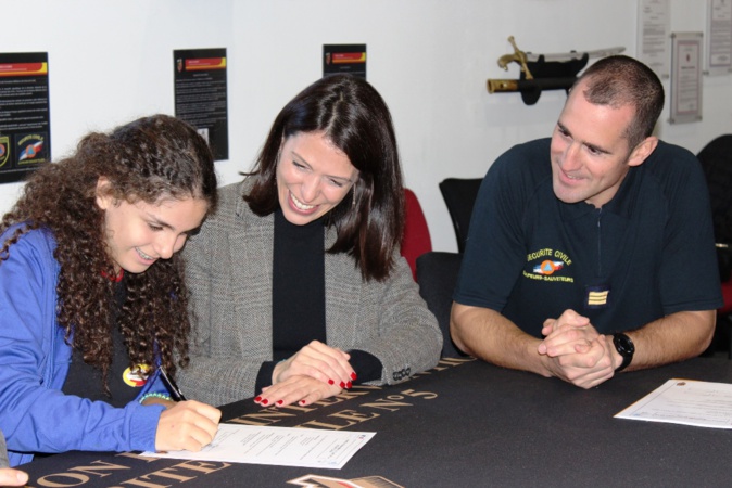 La cérémonie officielle de signature des chartes d’engagement La cérémonie officielle de signature des chartes d’engagement