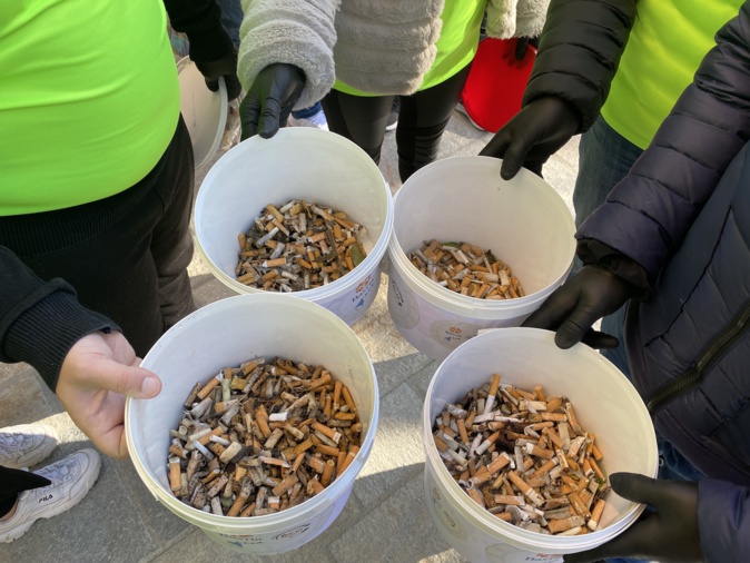 Bastia : Quand les jeunes s'attaquent aux mégots de la ville Bastia : Quand les jeunes s'attaquent aux mégots de la ville