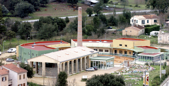 C'est dans l'ancien centre des Arts et du Feu de Francardu que se déroule Sinecime ©DR C'est dans l'ancien centre des Arts et du Feu de Francardu que se déroule Sinecime ©DR
