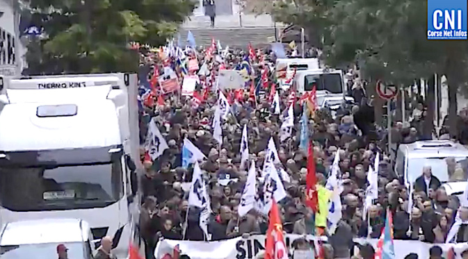 Des milliers de personnes dans les rues de Bastia contre la réforme des retraites