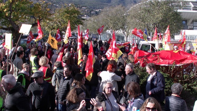 Réforme des retraites : Moins de monde mais toujours la même détermination à Bastia