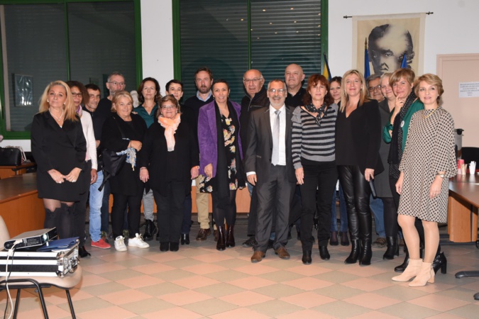 Clôture de la prestation "Accompagnement 2.0" pour 12 seniors balanins Clôture de la prestation "Accompagnement 2.0" pour 12 seniors balanins