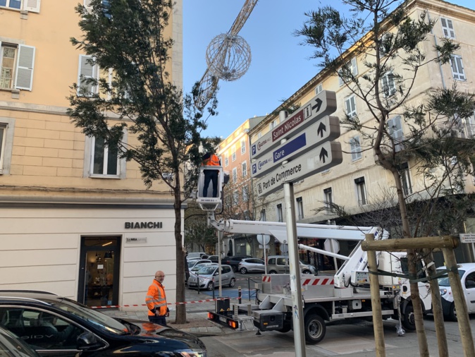 Tempête sur l'île : des pointes à 170 km/h dans le Cap Corse Tempête sur l'île : des pointes à 170 km/h dans le Cap Corse