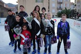 Élection de Miss patinoire et Parade blanche pour Natale in Calvi