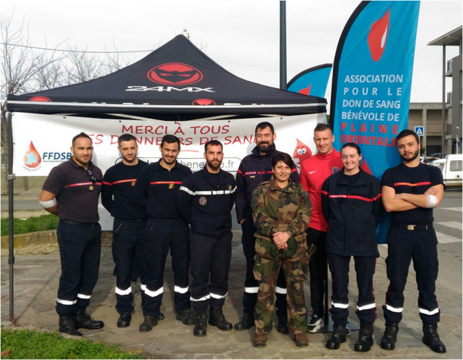 Une belle équipe de militaires présents à notre 1ére Collecte de l'année Une belle équipe de militaires présents à notre 1ére Collecte de l'année