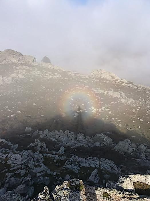 La photo du jour : spectre de Brocken entre Santu Petru et Pietralba