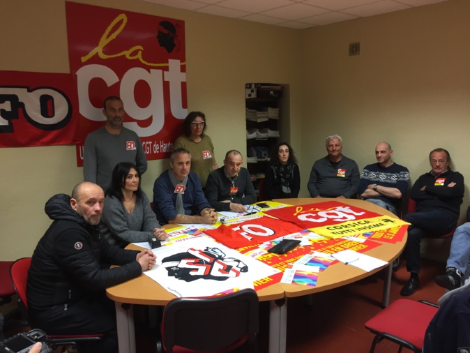 Contre la réforme des retraites, l'intersyndicale CGT/FO/FSU/STC et les Gilets Jaunes ont annoncé des actions dès ce mercredi soir Contre la réforme des retraites, l'intersyndicale CGT/FO/FSU/STC et les Gilets Jaunes ont annoncé des actions dès ce mercredi soir