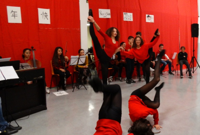 农历新年 : le collège Simon-Vinciguerra a célébré le Nouvel an chinois 农历新年 : le collège Simon-Vinciguerra a célébré le Nouvel an chinois
