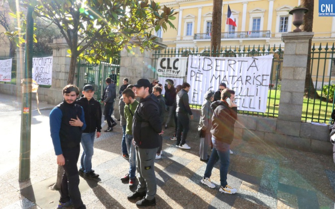 Militants nationalistes détenus à Paris : rassemblement de soutien à Ajaccio