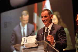 Le président de l’Exécutif, Gilles Simeoni, a reçu à Bilbao le prestigieux prix Sabino Arana Le président de l’Exécutif, Gilles Simeoni, a reçu à Bilbao le prestigieux prix Sabino Arana