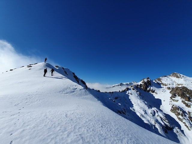 La photo du jour : sur la ligne de crêtes depuis Petra Niella